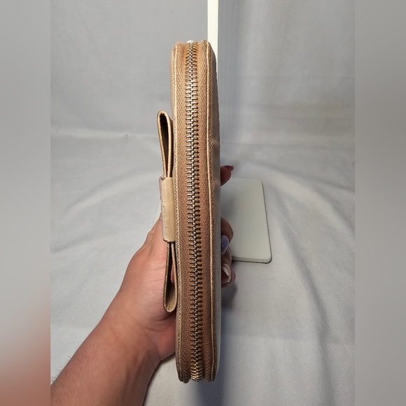 Prada Saffiano Bow Zip Around Wallet With Authentication Card, Tan/Beige Color - Picture 5 of 8